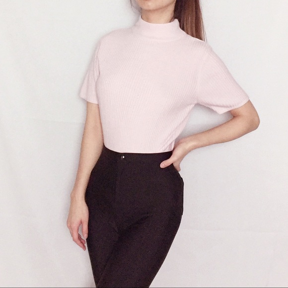 Vintage Tops - Vintage baby pink knit top.